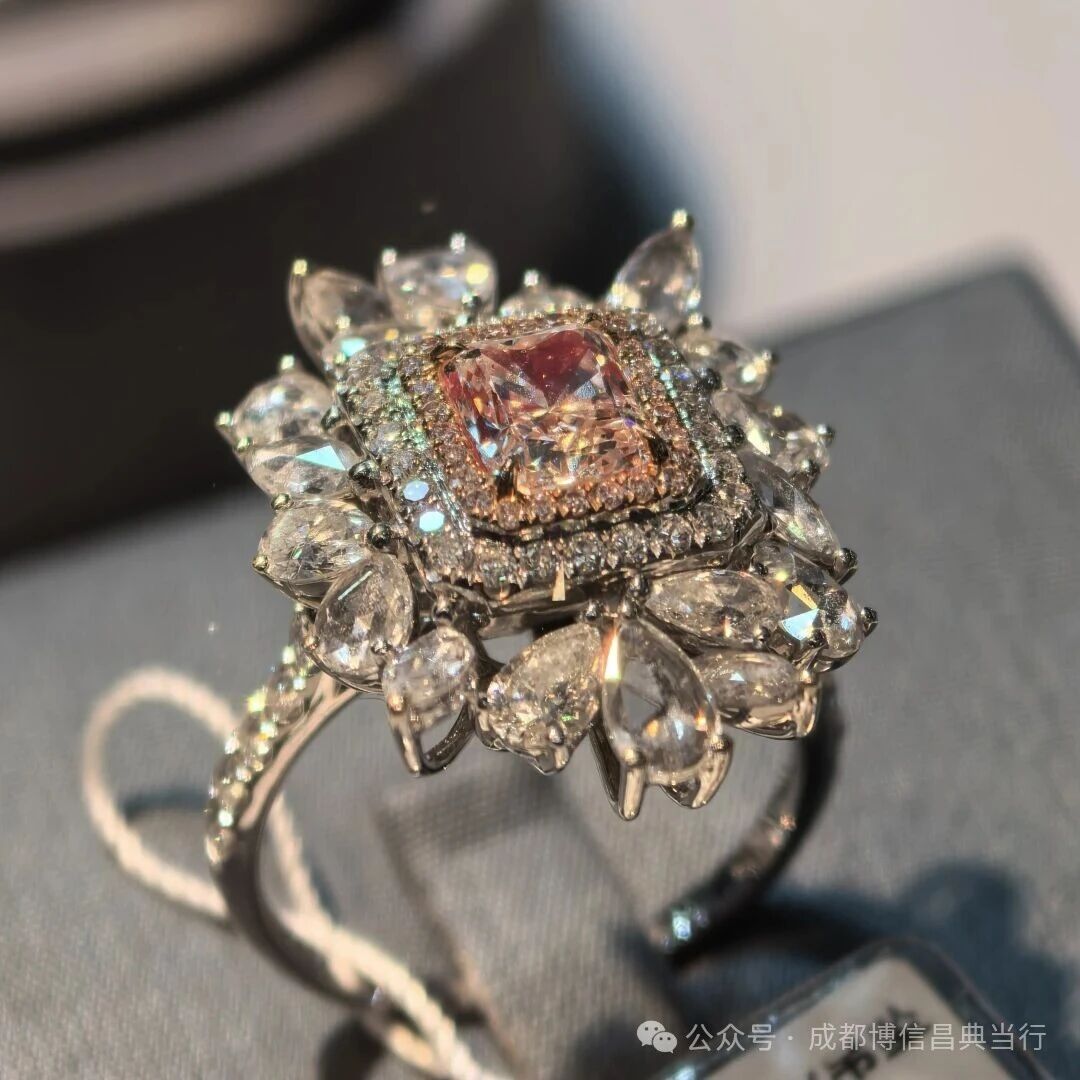 1766482972598280.jpg 30aa53ec-c3a1-4af9-b7a8-1fc5c9ac72c2.jpg